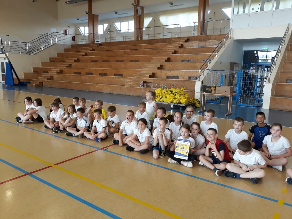Realizacja projektu "Zdrowo jemy i w zawodach sportowych udział bierzemy"