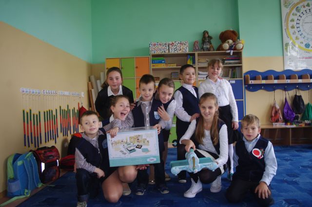 III Szkolna Zbiórka Makulatury