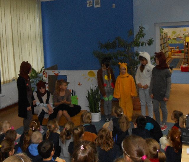 Światowy Dzień Pluszowego Misia w bibliotece