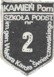 szkolna tarcza ze "starej szkoły"